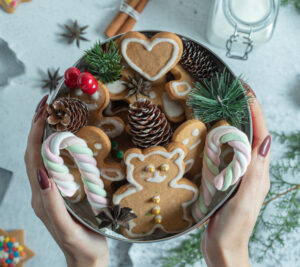 Image by azerbaijan_stockers on Freepik Natural and edible, horse safe Christmas decorations.